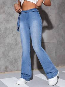 SHEIN EZwear Jeans de pierna amplia de talle alto con cinturón - Lavado ligero - Ver 5
