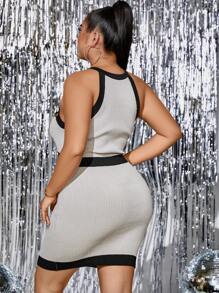 Celure Talla grande Vestido de punto ribete en contraste con diseño de botón de cuello halter