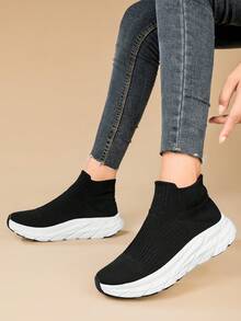 Fashionable Socks Shoes, Solid Color, Soft Sole, Unisex (for Casual Sports Wear) - Black and White - View 4