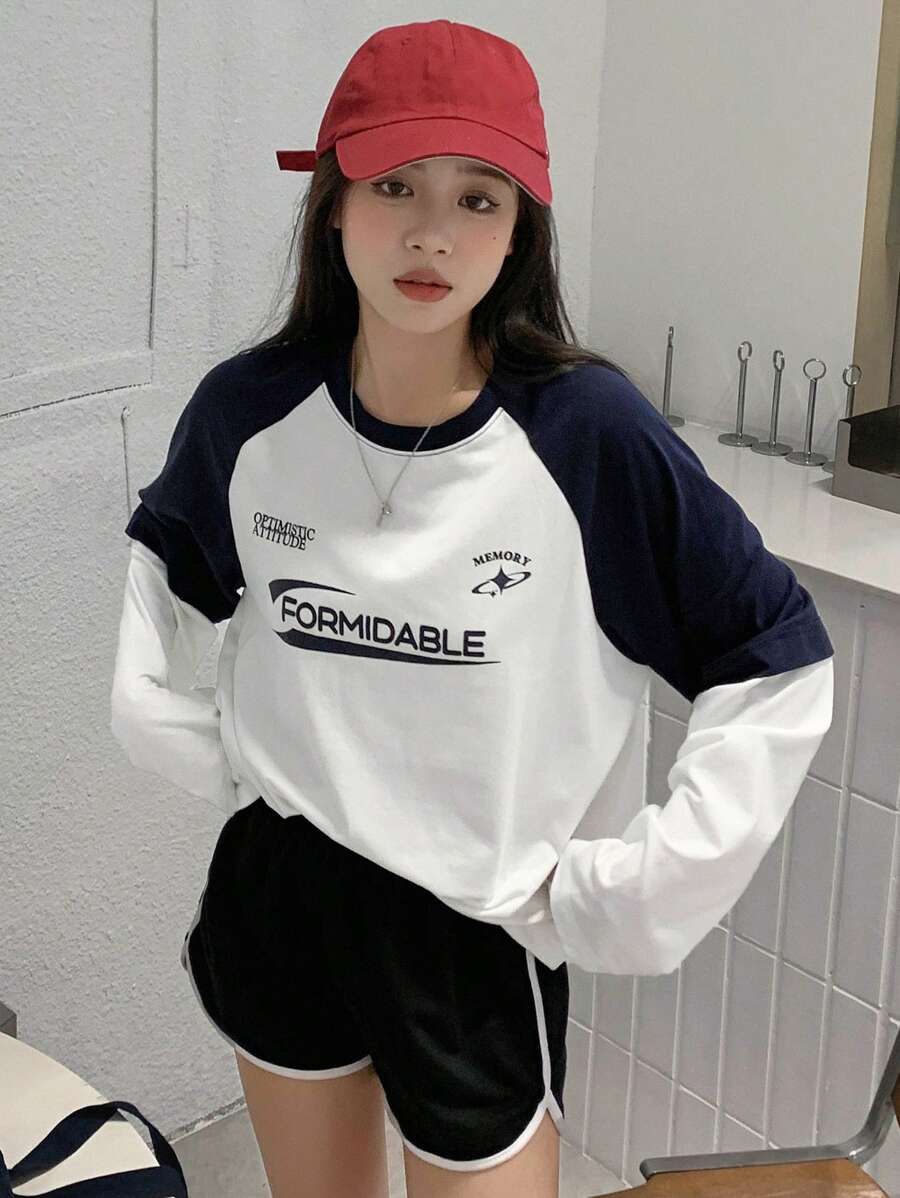 DAZY Áo thun tay dài họa tiết chữ Raglan tương phản dành cho nữ, Quần áo mùa thu cho nữ - Đen và trắng - Xem 1