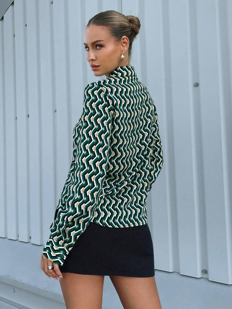 SHEIN Maija オールオーバープリントボタンフロントシャツ、秋のセントパトリックデー、夏のイースター、女性のパーティートップ、ビーチ、休暇、外出、卒業式、カジュアルブラウス