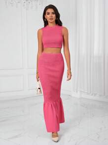 GENKIRA Solid Crop Tank Top & Mermaid Hem Skirt - Red - View 5