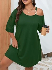 SHEIN Clasi Plus Chain Detail Asymmetrical Neck Drop Shoulder Dress - Dark Green - View 4