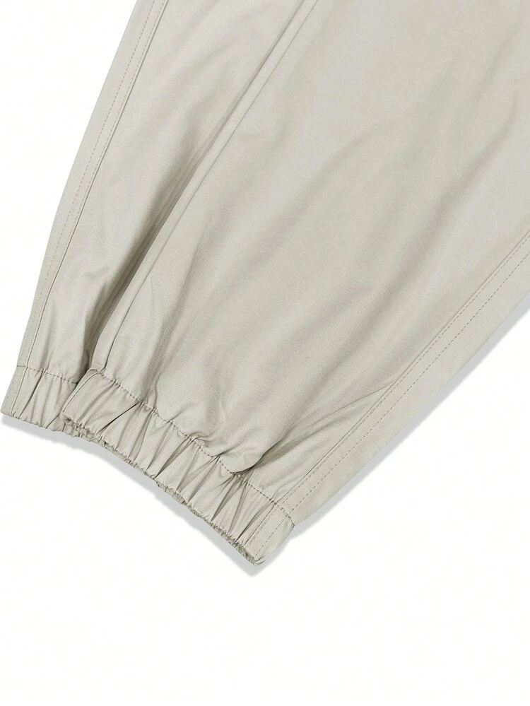 Men Flap Pocket Side Drawstring Waist Cargo Pants