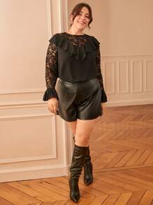 SHEIN Frenchy Talla grande Blusa con encaje en contraste ribete con fruncido de manga amplia - Negro - Ver 5