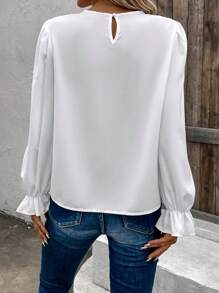 SHEIN Unity 水溶蕾絲拼接喇叭袖襯衫 - 白色 - 查看 2