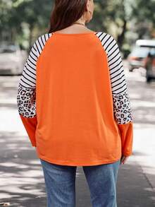SHEIN LUNE Hơn Đồ họa sọc & khẩu hiệu Tay Raglan Áo thun - Nhiều màu - Xem 4