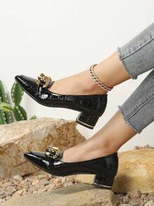 尖头粗跟鳄鱼纹金属扣时尚鞋，优雅女士高跟鞋，乐福鞋 - 黑色 - 查看 4