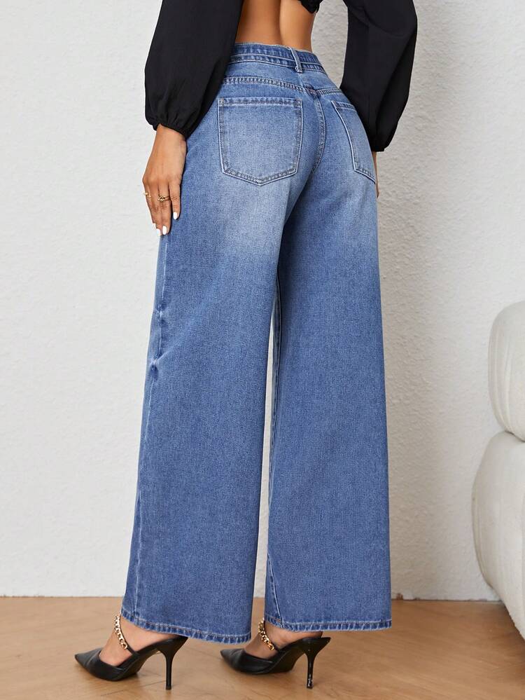 Wide Leg Belted Jeans