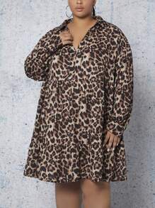 SHEIN CURVE+ Talla grande Vestido smock con estampado de leopardo de hombros caídos - Multicolor - Ver 1