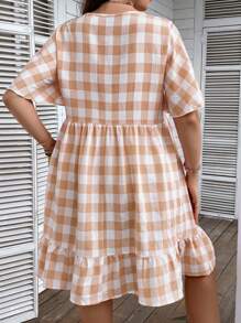 SHEIN Clasi Hơn Bản in Gingham Nút phía trước Xù Hoa Sen Váy Smock - Nhiều màu - Xem 2