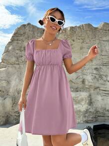 SHEIN EZwear Vestido campesino con cuello cuadrado, manga abullonada, busto fruncido - Púrpura polvoriento - Ver 3