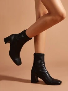 新品上架女性時尚和優雅靴子 - 黑色 - 查看 4