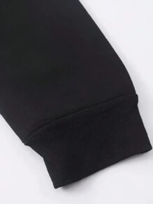 Manfinity Homme Men Plus Hand Print Thermal Lined Sweatshirt - Black - View 4