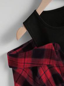 Flirla Plus Plaid Print Cold Shoulder Half Zip 2 In 1 Blouse - Red - View 4
