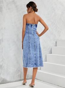 SHEIN Essnce 毛邊抹胸牛仔連衣裙 - 淺色水洗藍 - 查看 2