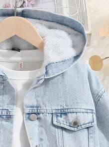 Tween Girls 1pc Flap Pocket Teddy Lined Hooded Denim Jacket - Light Wash - View 4