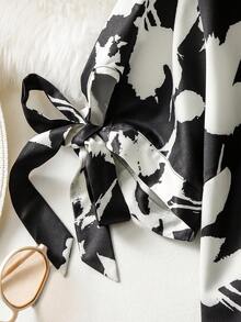 Mulvari Hơn In hoa Knot Cuff Áo sơ mi - Nhiều màu - Xem 6