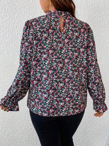 SHEIN Frenchy 大碼小碎花印花喇叭袖襯衫 - 彩色 - 查看 2