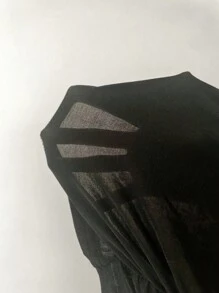 SHEIN SXY 條帶肩部褶邊短款上衣和鉛筆裙