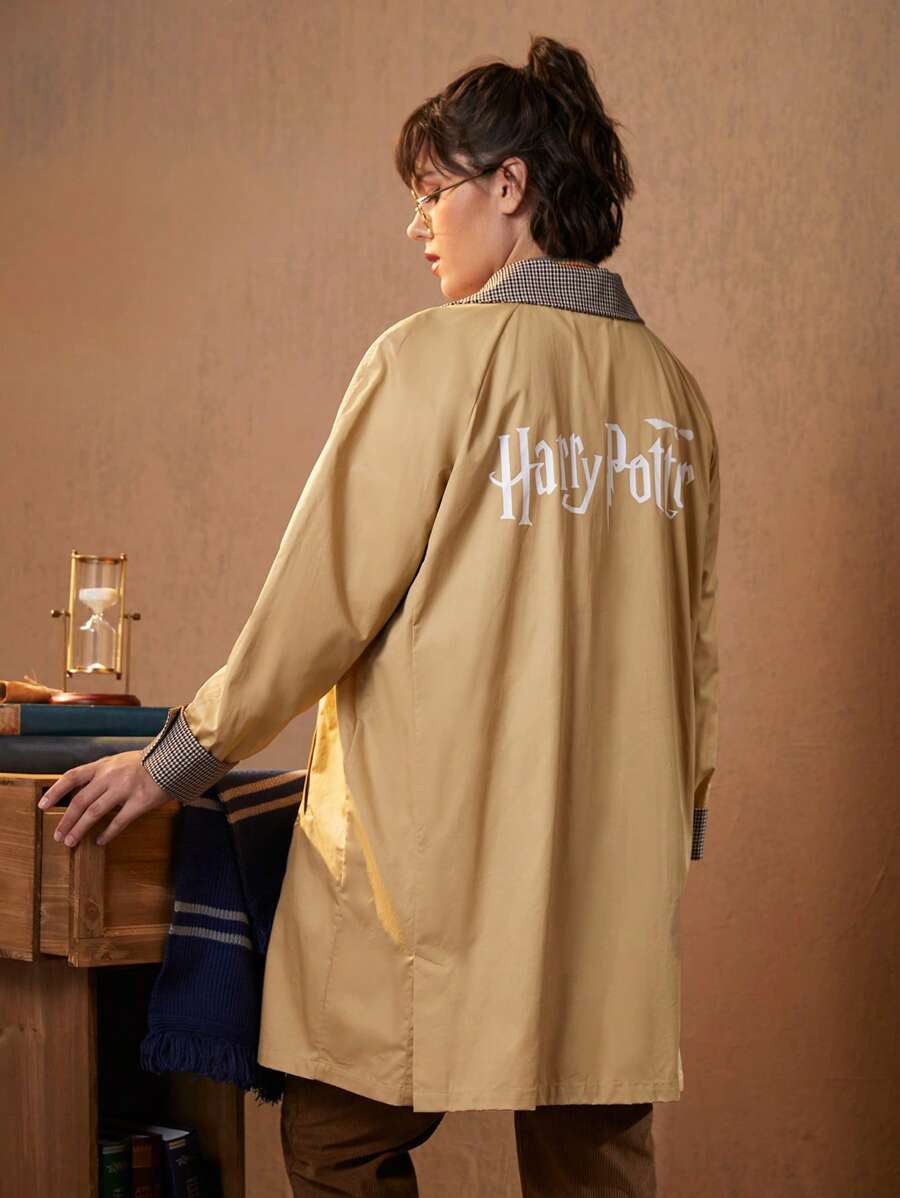 HARRY POTTER X SHEIN Hơn Đồ họa Chữ cái Cổ áo tương phản áo - Màu Khaki - Xem 1