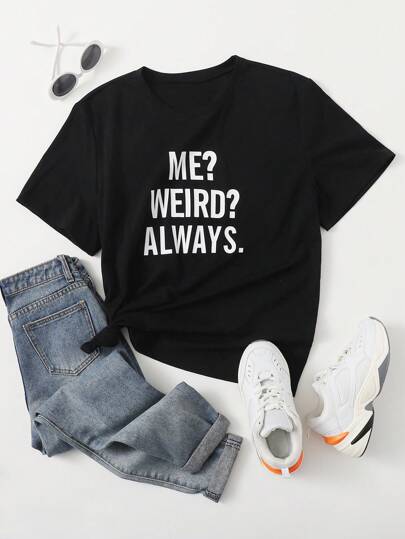 قمصان جرافيك كبيرة الحجم للنساء