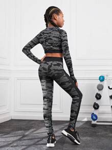 SHEIN 女大童迷彩印花收復運動套裝 - 彩色 - 查看 2