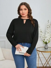 SHEIN Essnce Plus Keyhole Neckline Blouse