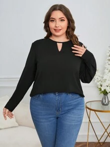 SHEIN Essnce Plus Keyhole Neckline Blouse