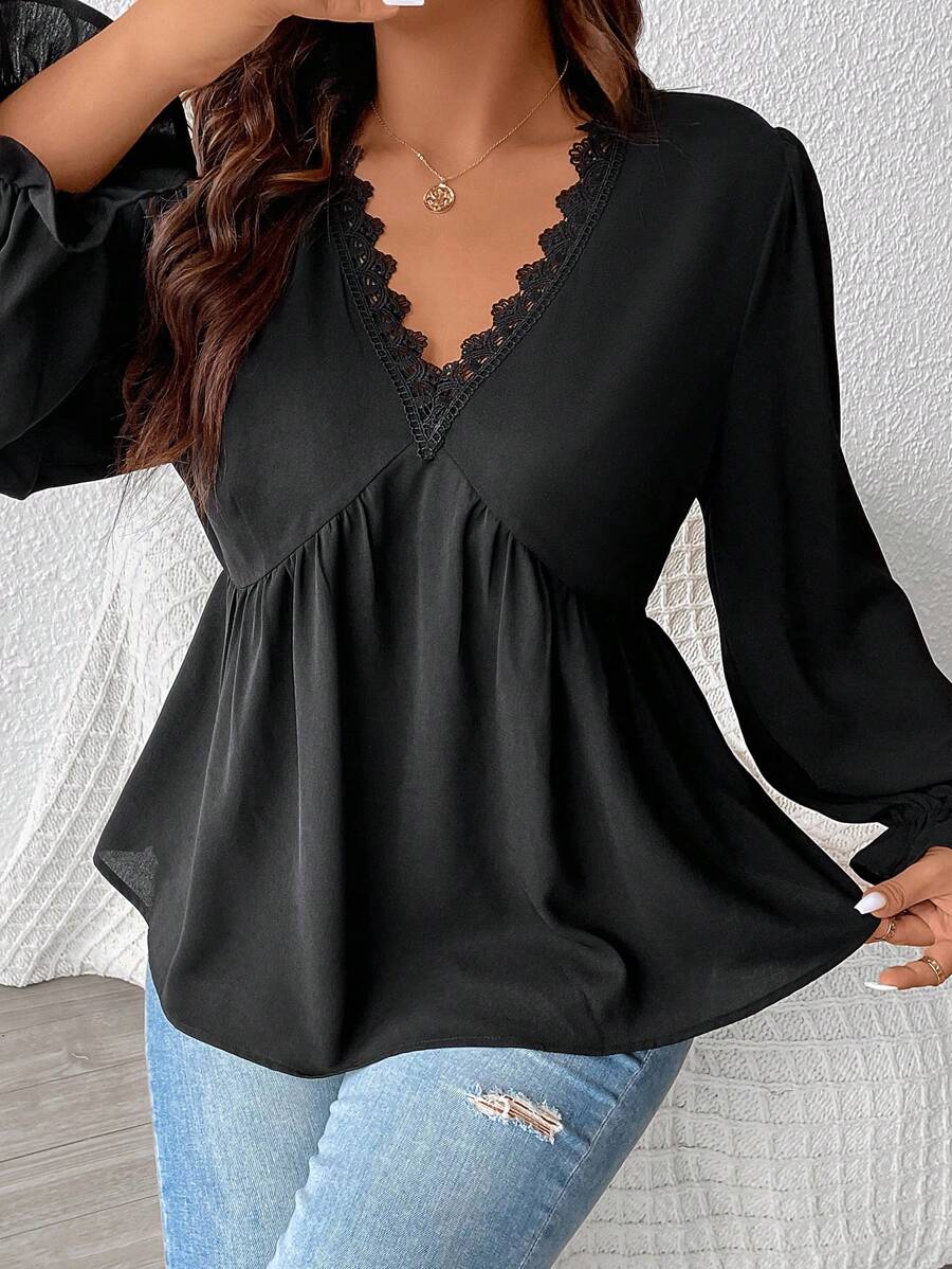 SHEIN Frenchy Cộng thêm áo kiểu ren viền ren guipure tay loe áo peplum - màu đen - Xem 1