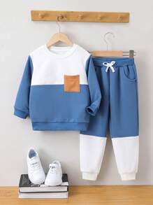 男小童撞色補丁貼口袋套頭衫和運動褲 - 藍白色 - 查看 1