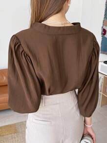 DAZY 素色前紐扣下擺打結短款襯衫