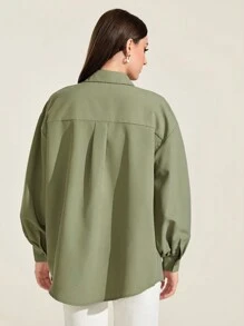 Mulvari Áo sơ mi nữ Đắp vá Túi Nút phía trước Lá thư Giải trí - Màu xanh Ô liu - Xem 2
