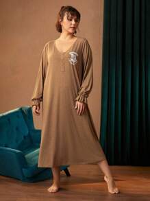 HARRY POTTER X SHEIN Plus Letter Graphic Button Front Nightdress - Khaki - View 3
