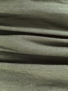 SHEIN LUNE Vestido smock unicolor con botón delantero bajo con fruncido - Verde militar - Ver 6