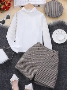 Tween Girl Turtleneck Tee & Plaid Print Shorts - White - View 1