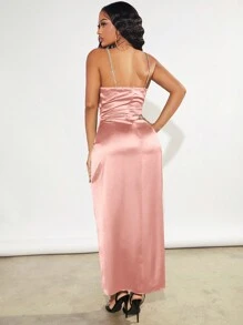 SHEIN SXY 舞会礼服；夏季；褶饰开叉大腿缎面吊带连衣裙 - 香檳色 - 查看 2