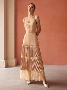 MOTF PREMIUM Polyester Mảnh Lace Xếp li Váy liền áo Không có thắt lưng - Màu Hồng San hô - Xem 5