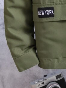 SHEIN Bé trai tuổi teen 1 Miếng Thư được vá Túi có nắp Áo sơ mi & 1 Miếng Quần - xanh quân đội - Xem 4