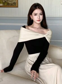 DAZY Áo len mỏng vừa vặn xoắn phía trước có bảng điều khiển tương phản, Áo trễ vai dễ thương cho mùa thu - màu đen - Xem 3