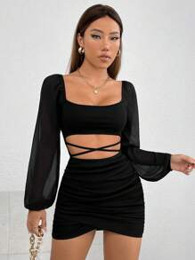 SHEIN PETITE Vestido Negro Ajustado Al Cuerpo Con Detalle De Corte, Tirantes Cruzados Y Dobladillo De Tulipán Lateral Con Cintura Fruncida - Negro - Ver 5