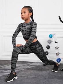 SHEIN 女大童迷彩印花收復運動套裝 - 彩色 - 查看 3
