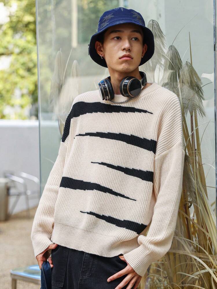 Men Graphic Pattern Drop Shoulder Sweater