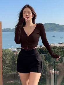 DAZY Solid Button Front Crop Tee - Coffee Brown - View 3