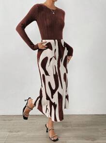 SHEIN Clasi 淨色T恤和圖案印花半身裙 - 巧克力棕 - 查看 4