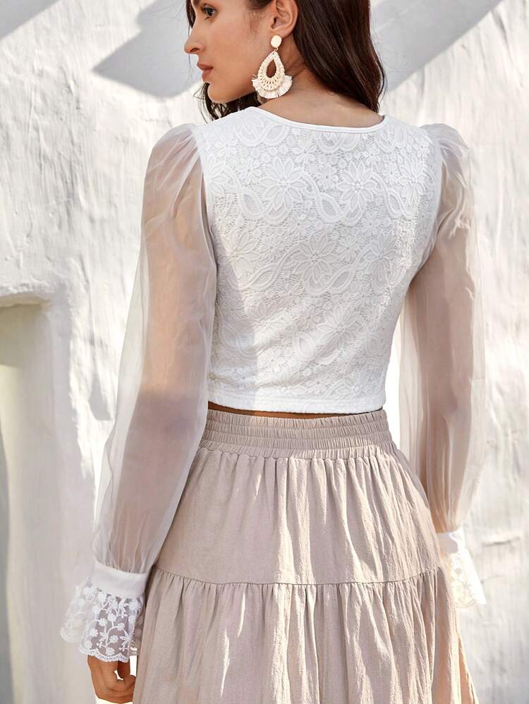 Contrast Lace Flare Sleeve Crop Top