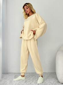 EURMUSE 水鑽細節落肩袖下擺開叉套頭毛衣和針織褲 - 米色 - 查看 3