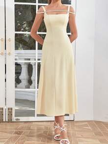 Chất rắn Cắt bỏ vai Váy Dây - Màu be - Xem 4