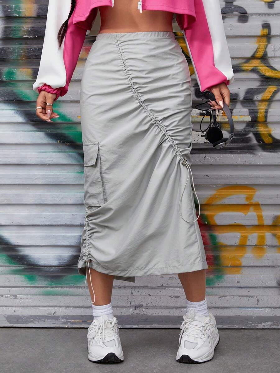 SHEIN PETITE Drawstring Ruched Flap Pocket Side Skirt - Grey - View 1