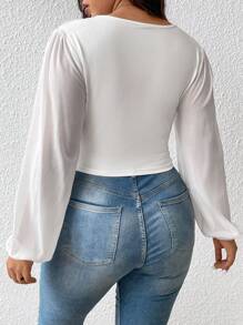 SHEIN Frenchy Plus Contrast Lace Lantern Sleeve Scallop Trim Crop Blouse - White - View 2